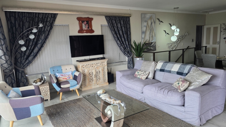 3 Bedroom Property for Sale in Dana Bay Western Cape